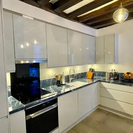 Designer Tour Saint-jacques - 1br 4p Апартаменты