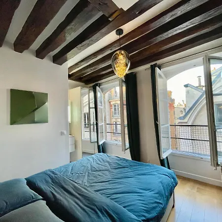 Apartment Designer Tour Saint-jacques - 1br 4p Paris